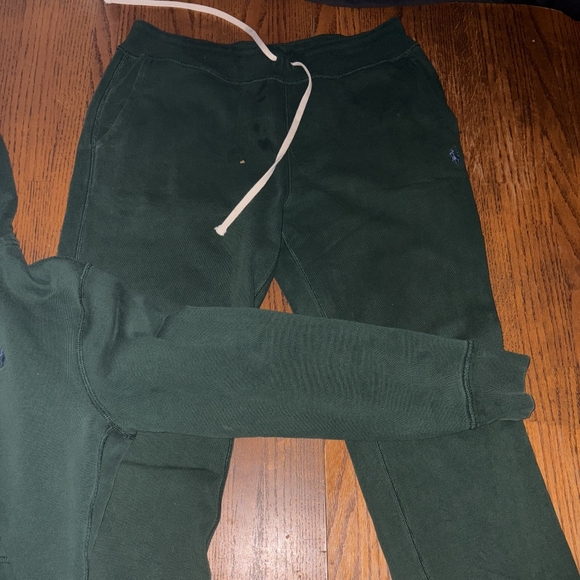 Large polo sweat suit - Picture 2 of 5